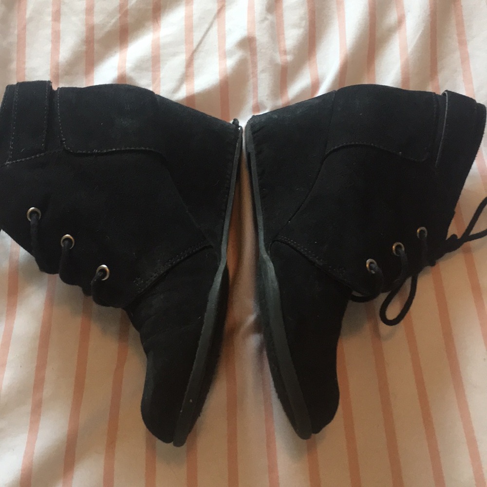 Wedges - Picture 2 of 3
